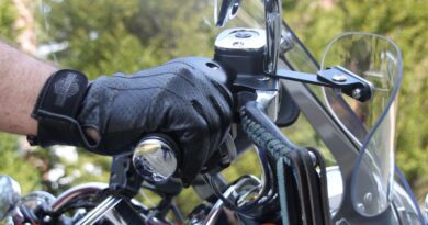 11 Best Motorcycle Hand Guards With Review in 2022