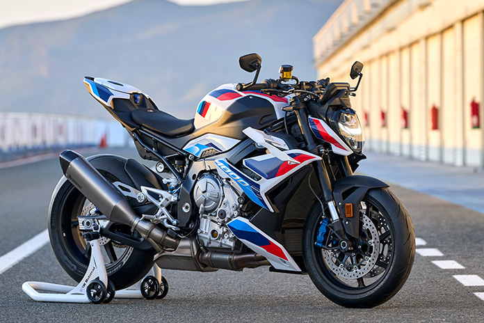 First View And Review On 2023 Bmw M 1000 Rr And M 1000 R Motorcycle World