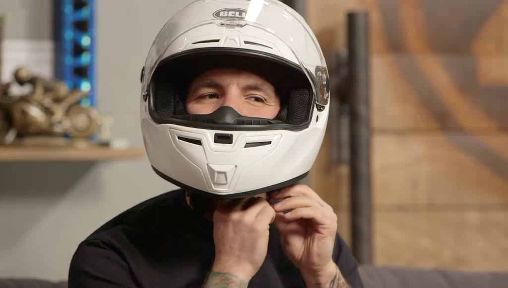 How To Size and Buy a Motorcycle Helmet: A Guide to the Right Fit